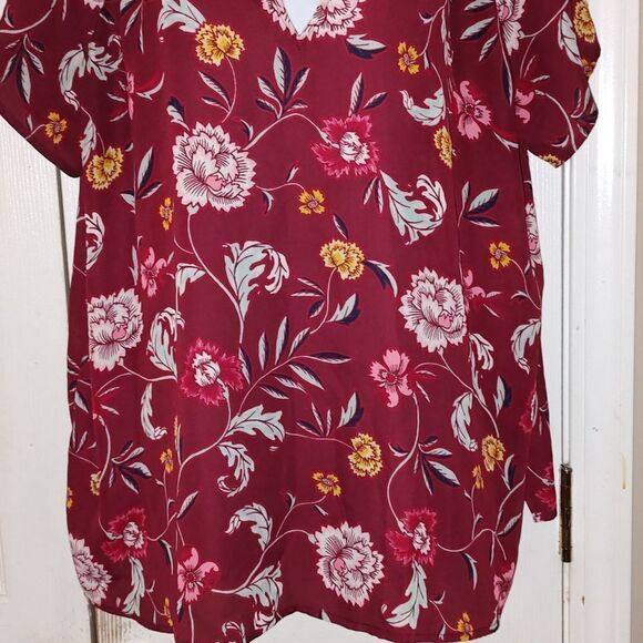 Old Navy maroon floral print sheer blouse  Sz XL - Picture 2 of 4